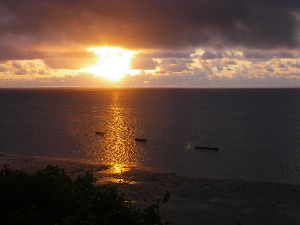 3 barques sur l'Océan Indien, kenya