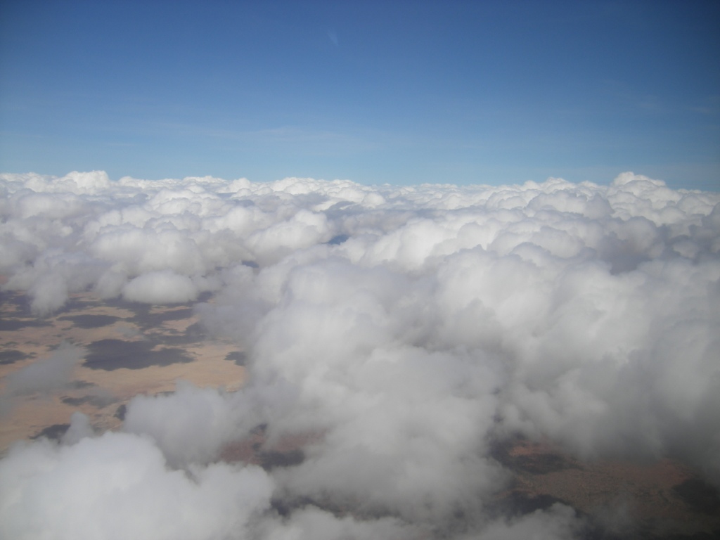 Plaine de Tsavo (Kenya) sous les nuages