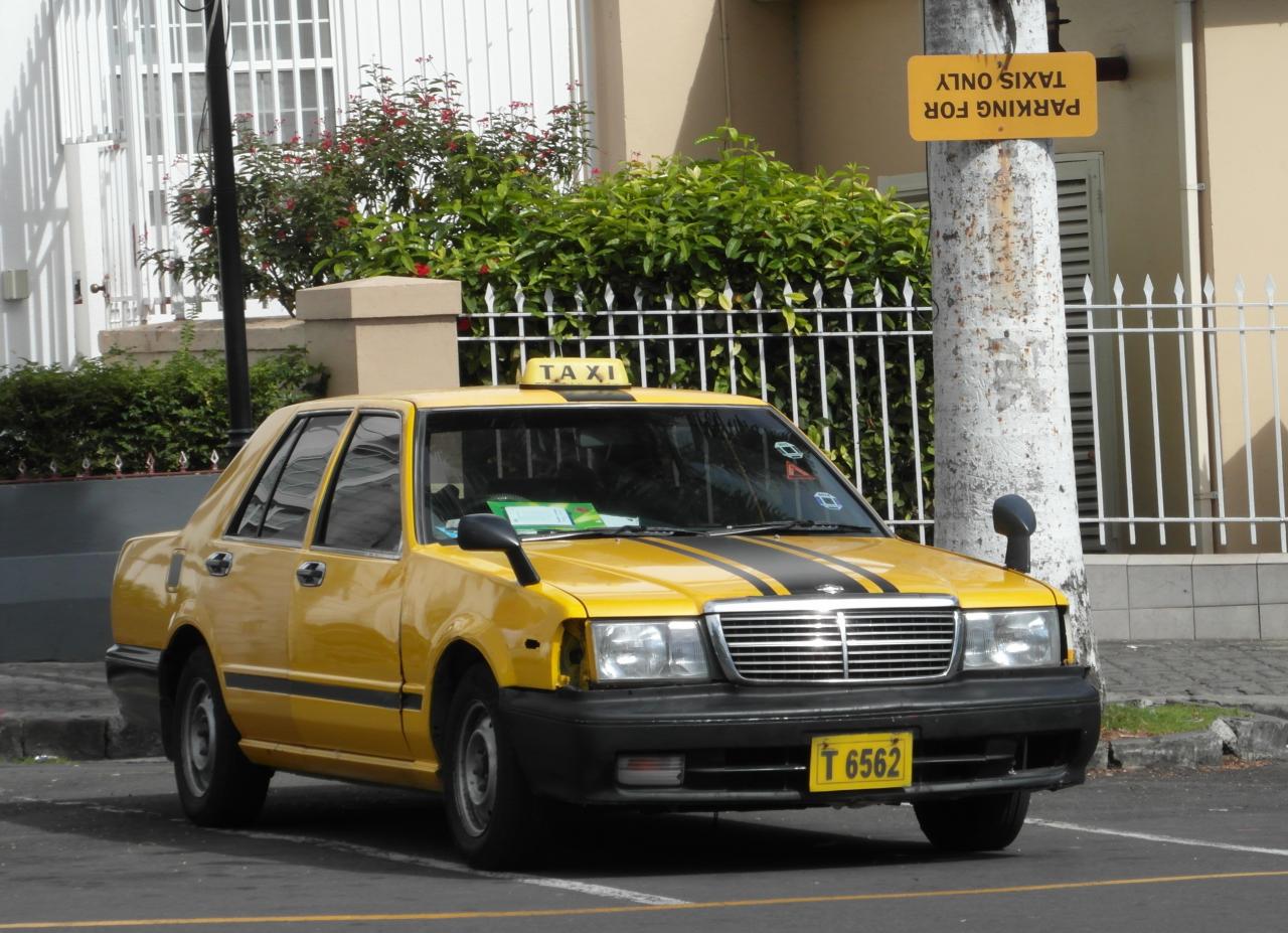 Taxi only, mais à l'endroit ;)